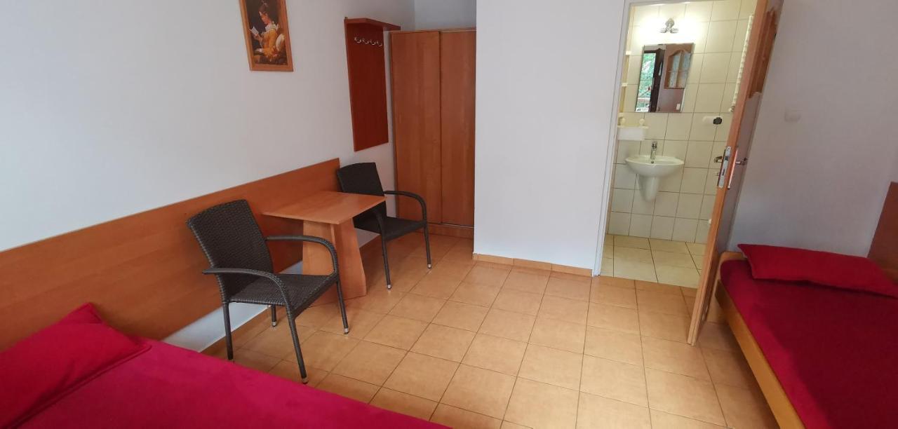 Hotel Pod Filarami Pobierowo Exterior foto